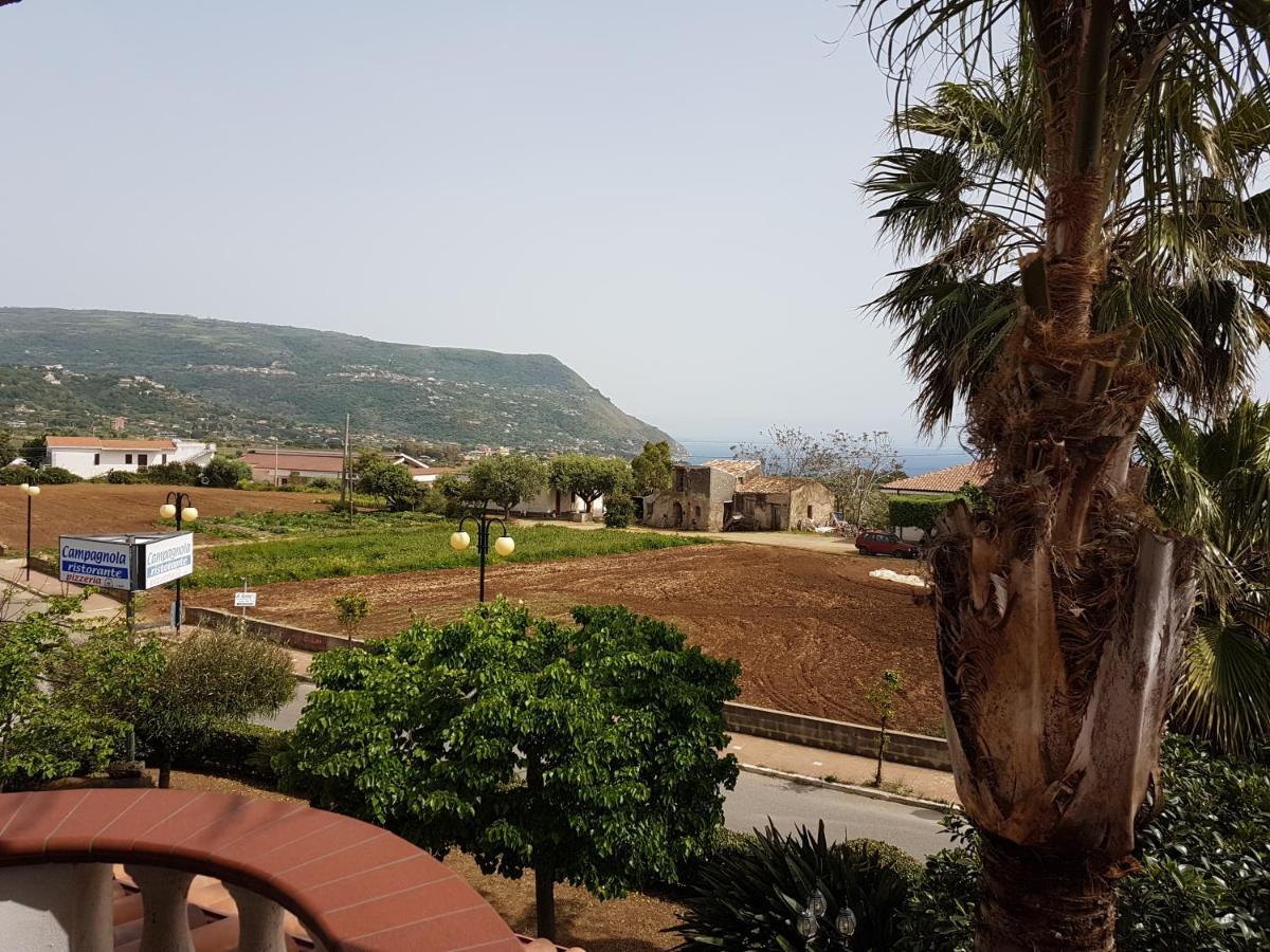 Hotel La Campagnola Capo Vaticano Esterno foto