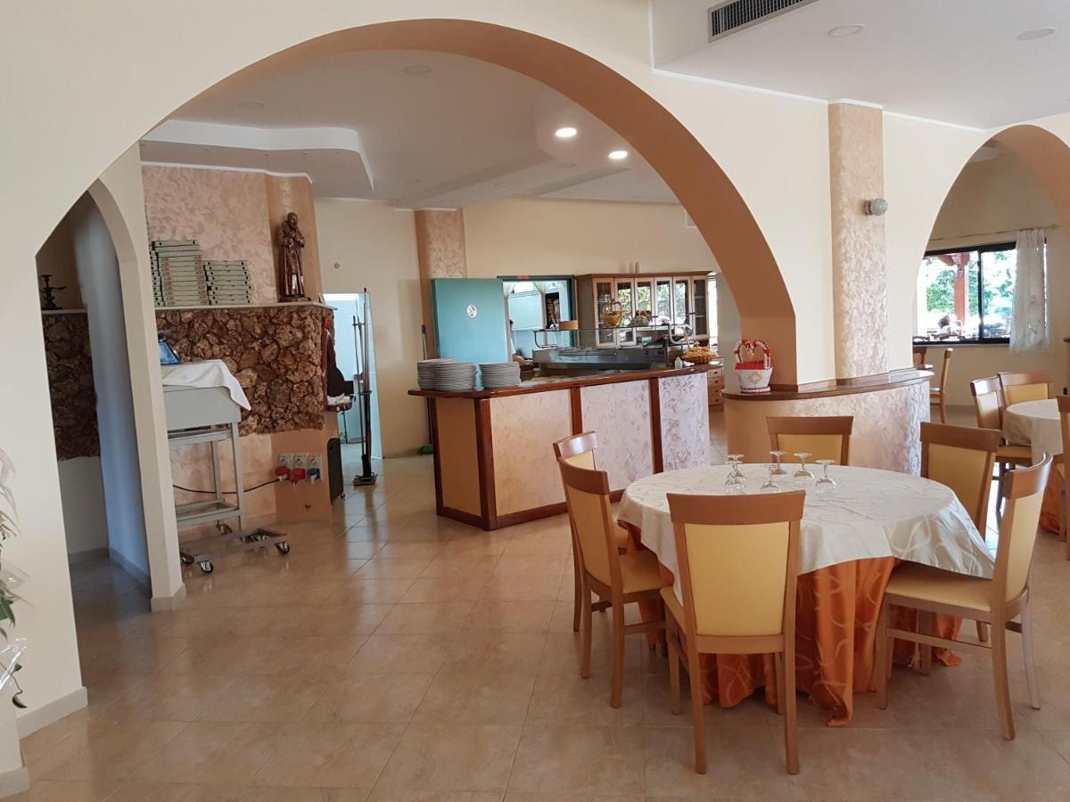 Hotel La Campagnola Capo Vaticano Esterno foto