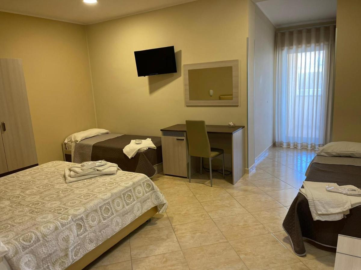 Hotel La Campagnola Capo Vaticano Esterno foto