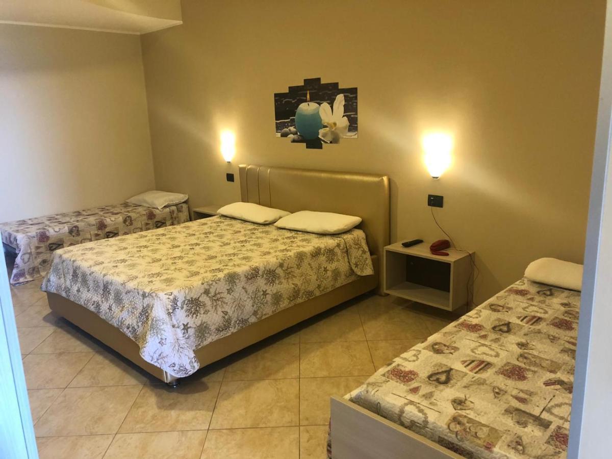 Hotel La Campagnola Capo Vaticano Esterno foto