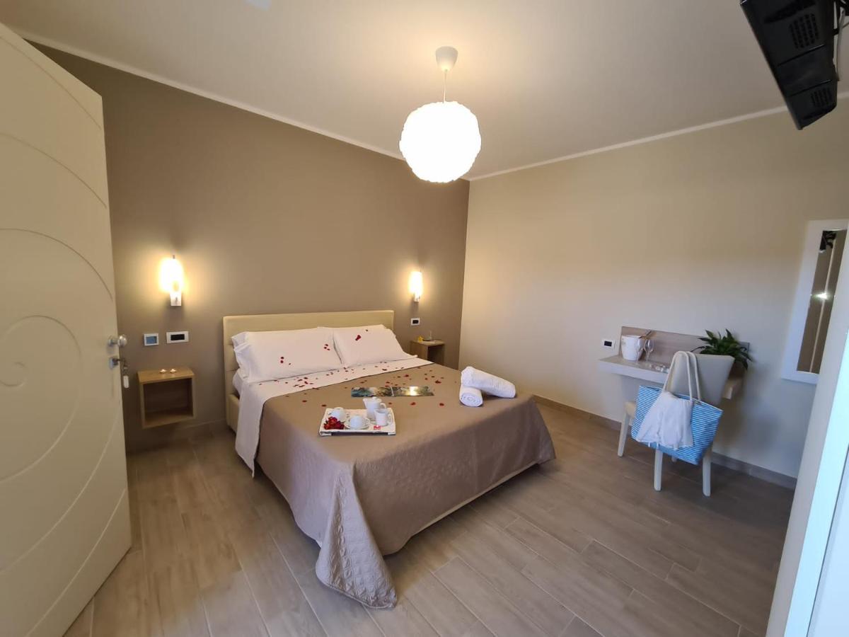 Hotel La Campagnola Capo Vaticano Esterno foto