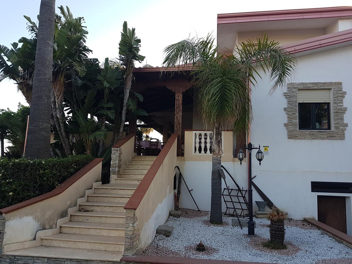 Hotel La Campagnola Capo Vaticano Esterno foto